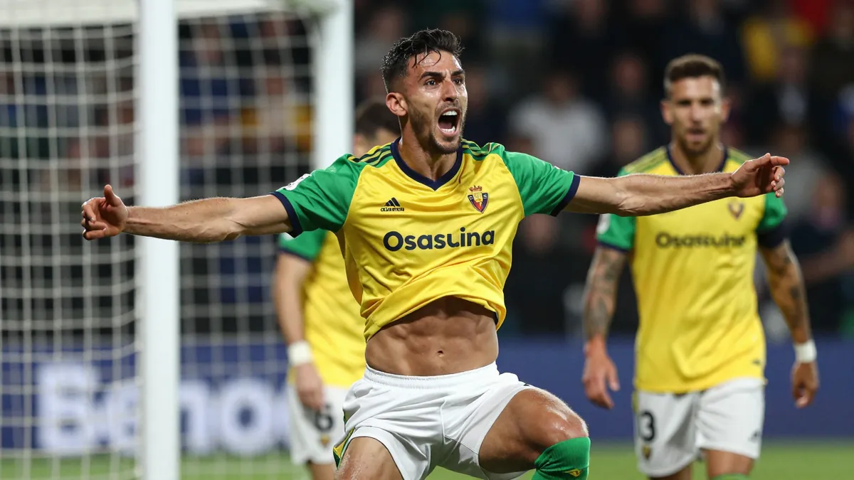 Osasuna logra victoria en pretemporada con goleada en Carrow Road