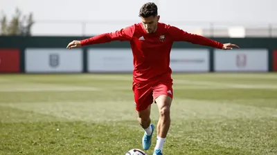 El central ghanés Rockson Yeboah regresó a los entrenamientos de Osasuna tras el parón internacional sin minutos de juego