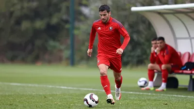 El equipo rojillo completó su preparación en Tajonar con varios jugadores en procesos de recuperación y la baja de Kike Barja